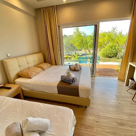 Sunny Place Hotel Koilas