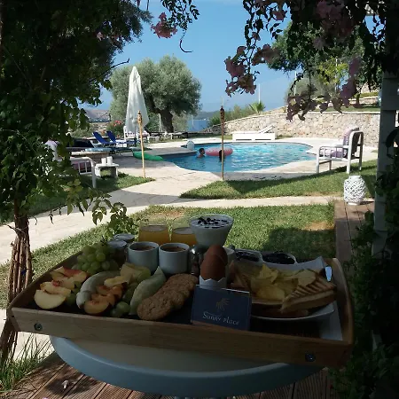 Sunny Place Hotel